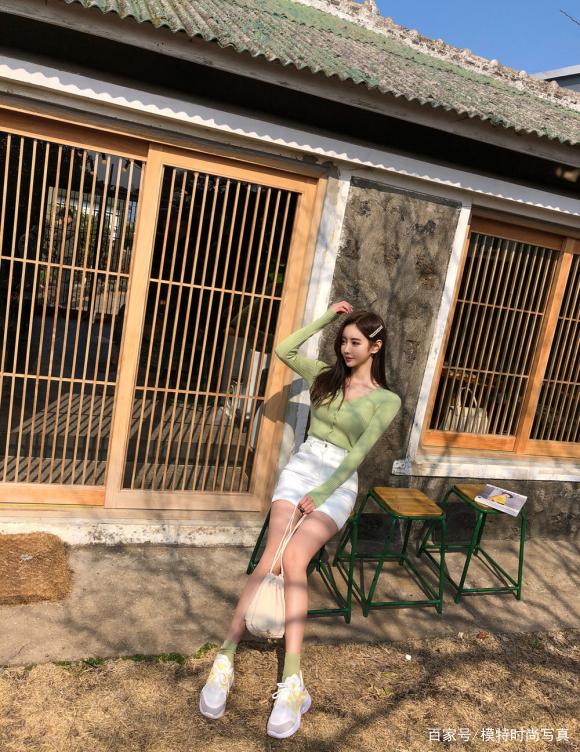 韩国美女青草风，春日温馨日常的美丽瞬间