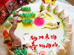 最新单层寿糕，温馨的陪伴与难忘的记忆