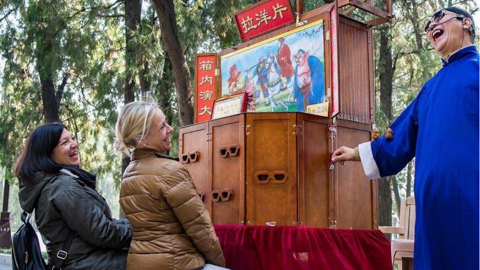探索自然美景之旅，草草最新片带你重拾内心的宁静与平和