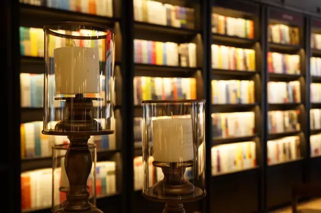 深夜书屋最新,时代文化背景下的文化地标