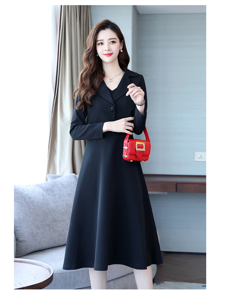 最新款女士秋装图片,小巷深处的时尚秘境展示