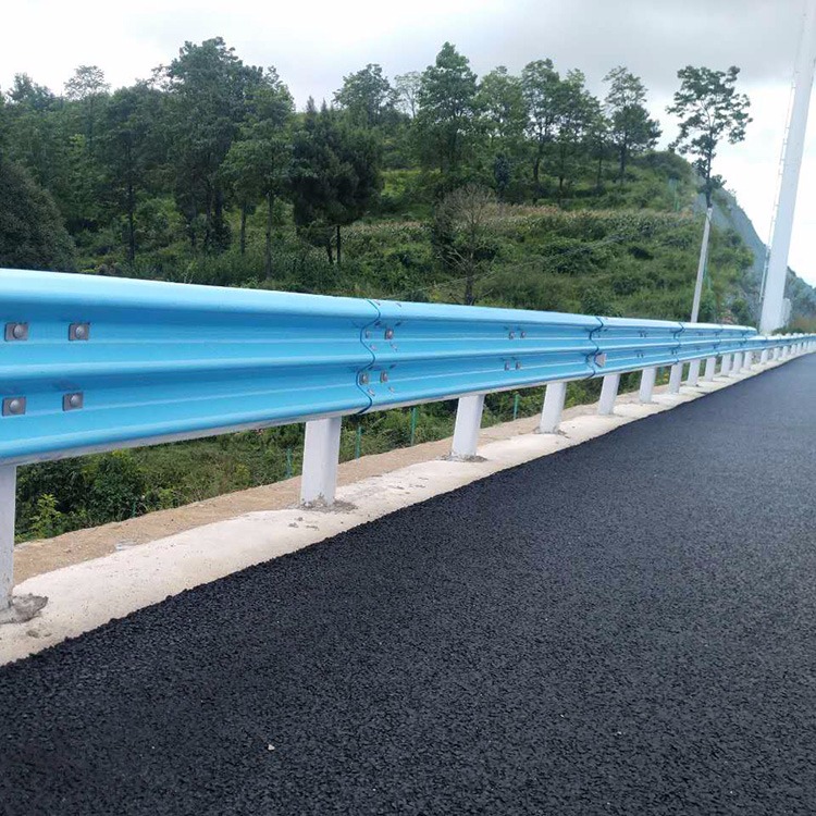 公路波形护栏价格的市场定位分析，多元因素下的市场考量