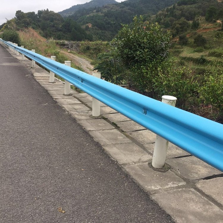 公路波形护栏价格的市场定位分析，多元因素下的市场考量