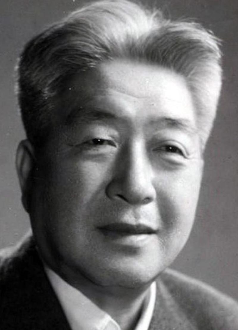 光影绘人生，著名电影演员的人生轨迹