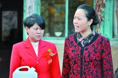 樱桃红所有演员表,樱桃红，演员表中的爱与陪伴