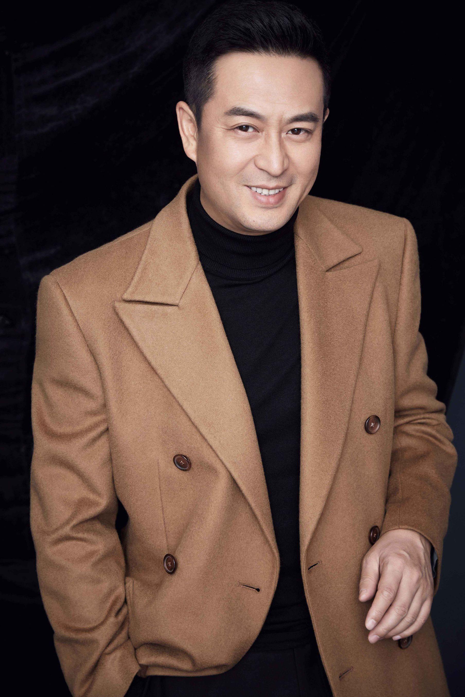 男明星的舞台与人生，自信成就感的蜕变之路