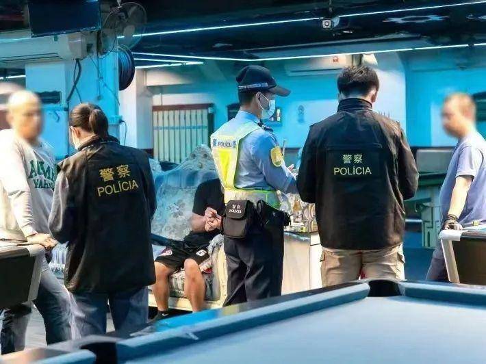 ＂新澳门资料免费长期公开,2024＂的：仿真方案实施_冷静版7.92
