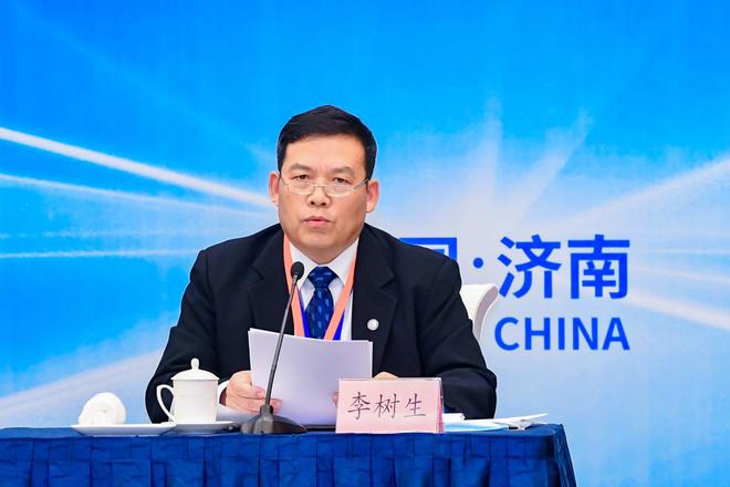 演员李树生,演员李树生的日常趣事与情感纽带