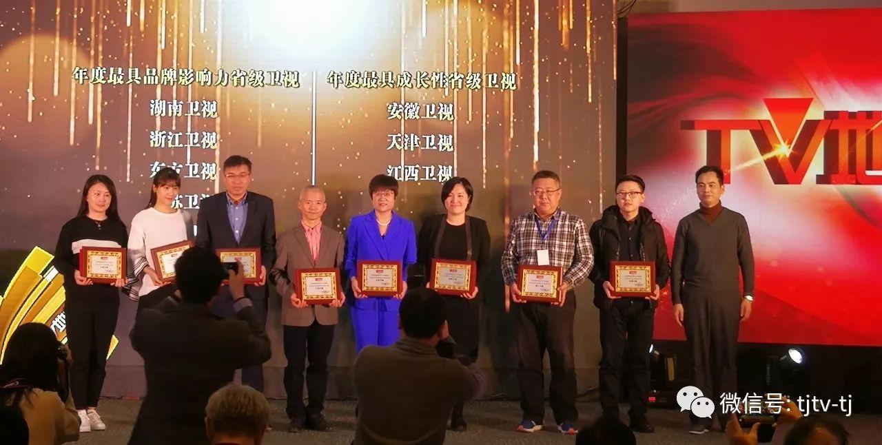 探索自然美景的诗意之旅，2017年度影视佳作带你寻找内心平和宇宙
