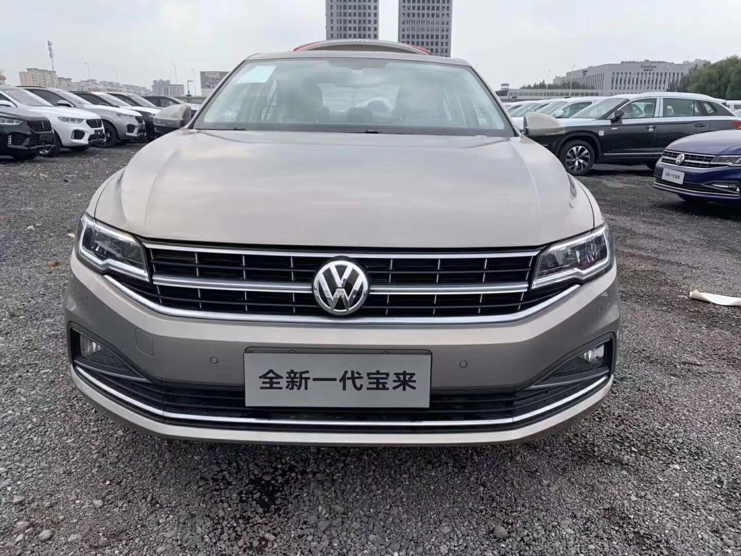 大众宝来汽车价格揭秘，小巷深处的惊喜发现