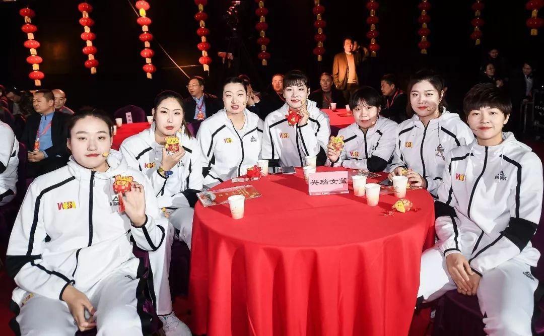 山西相声演员的成长之路，如何学习相声表演技能？