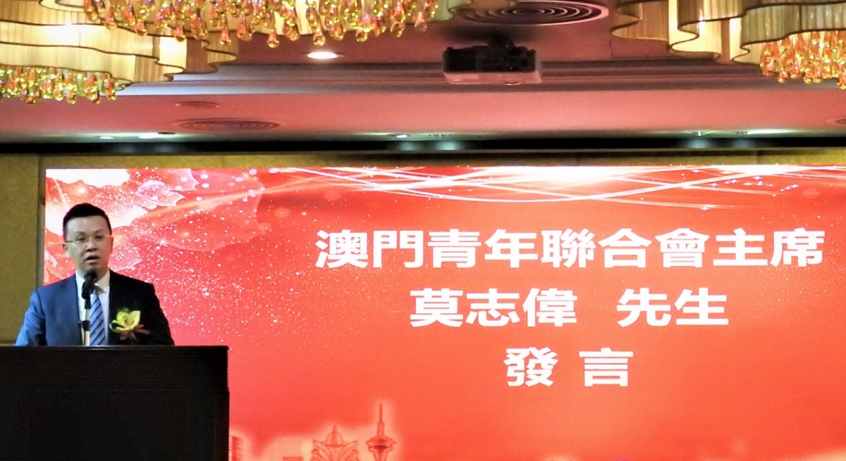 新澳门三中三必中一组,精准解答方案详解_风尚版20.856