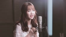 越南翻唱热门中文歌曲，小巷中的音乐奇遇之旅