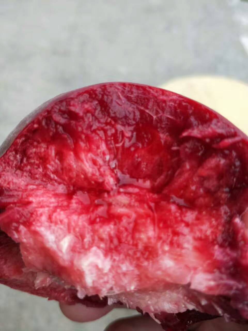 红肉血桃上市季节，一场与季节的赛跑和自我成长的对话