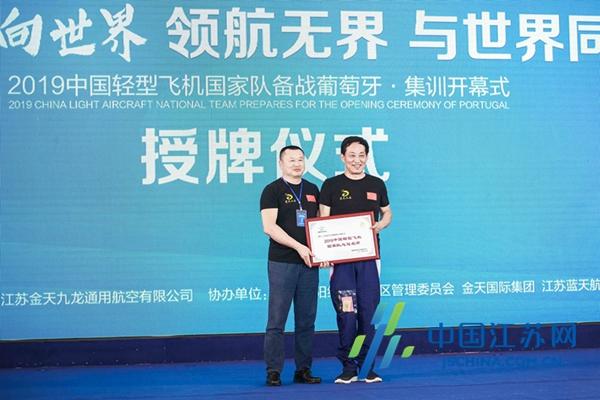 射阳人才网，工作奇遇与友情的温暖故事