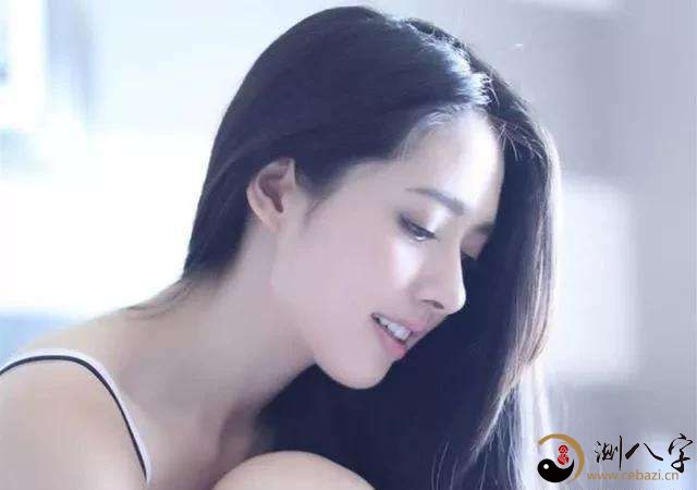 梦见遇见明星，变化、学习与自信的力量激发潜能与梦想的力量