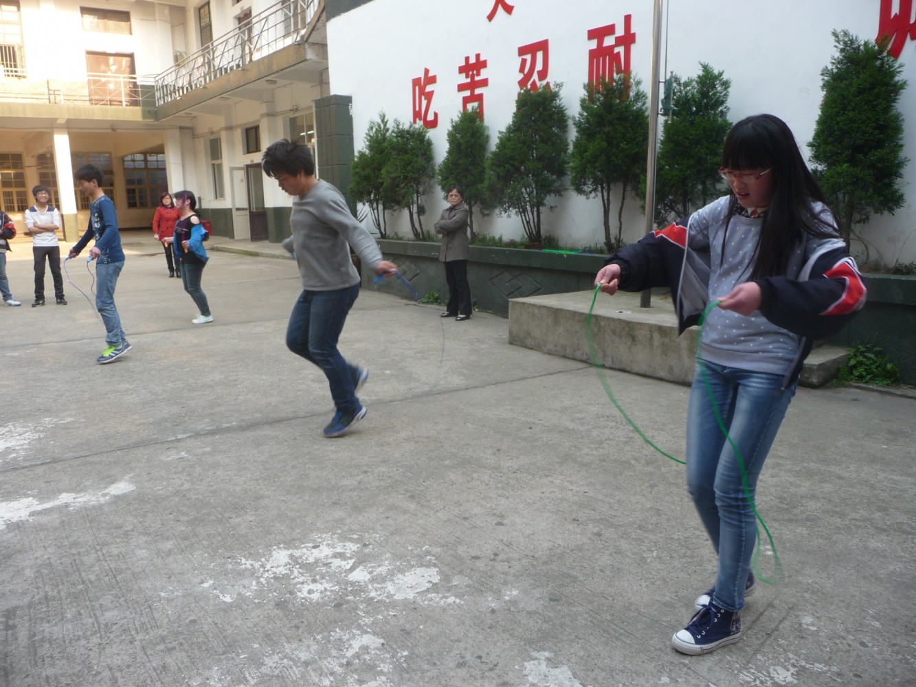 跳绳比赛的感悟与体验，赛场上的激情与挑战