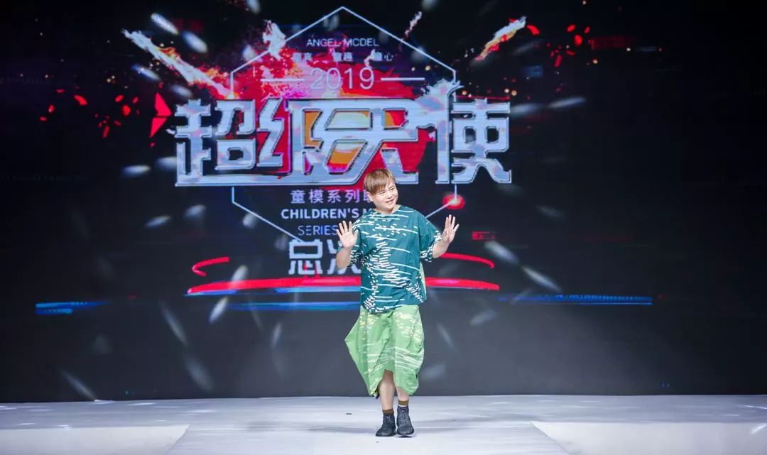 超越酷秀比赛,超越酷秀比赛，一步步成为舞台之星的指南