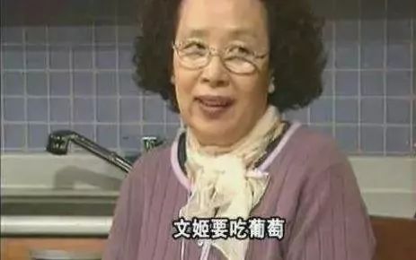 韩国电影丈母娘,韩国电影中的丈母娘，一场自然美景之旅，寻找内心的宁静