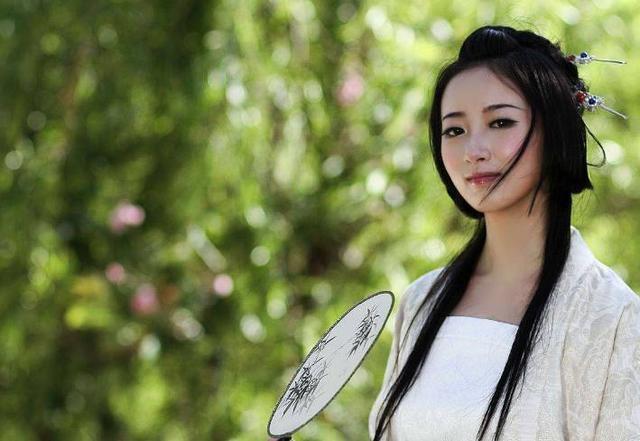 隐藏在巷弄深处的秘密揭晓，明星出场费的计算方法！