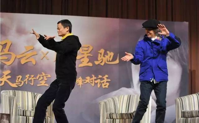 贴身保镖演员探秘小巷隐秘宝藏的秘密