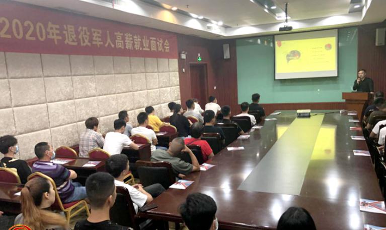 中国海员最新招聘信息发布，航海故事中的温情呼唤