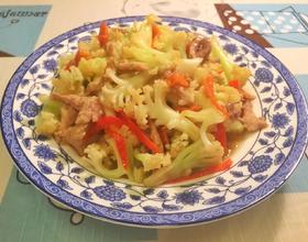 最新科技烹饪革命浪潮大盘点，最新菜谱引领潮流，科技烹饪革新来袭