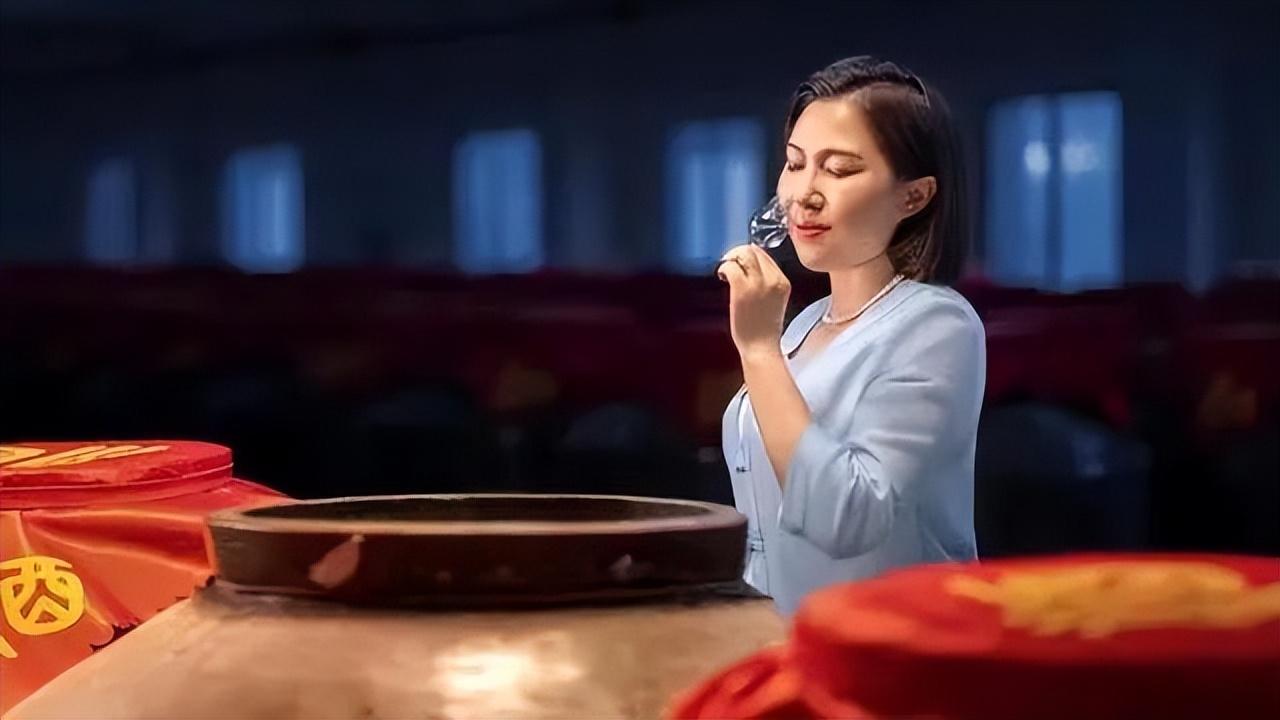 舍得股份股票行情，时代浪潮中的企业崛起与股市动态