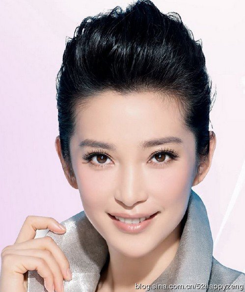 明星财富背后的励志故事，成长的力量与无限可能