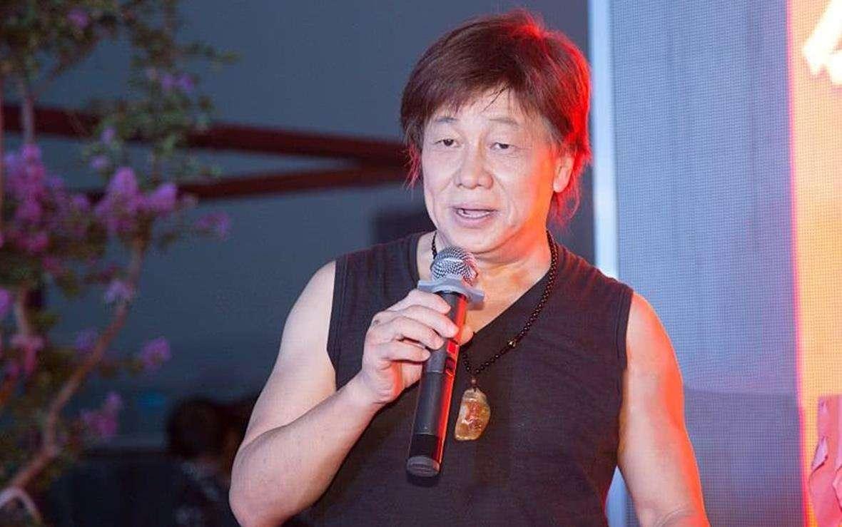 梁小龙，银幕与人生的励志之旅，自信成就梦想之源