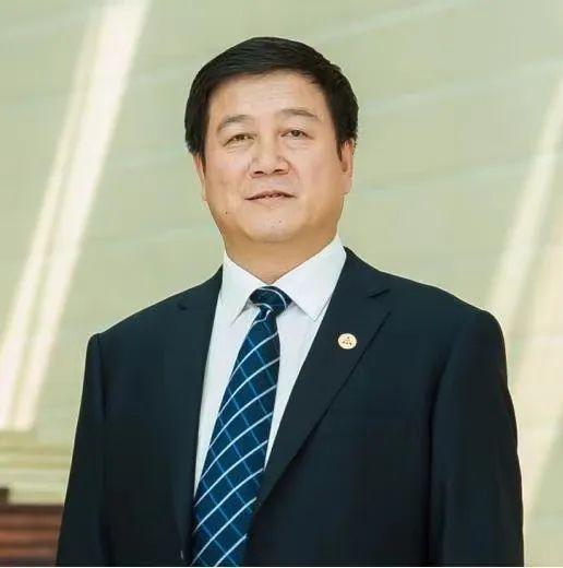 公司想上市,重磅推出——科技巨擘的新里程碑，智能生活的未来之选！
