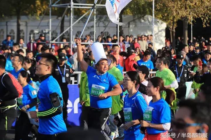马拉松比赛，探寻小巷独特风味之旅的全程挑战