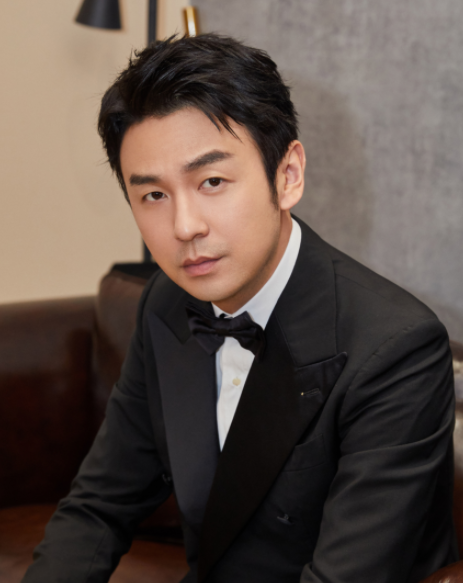 如何成为出色内地男演员的步骤指南