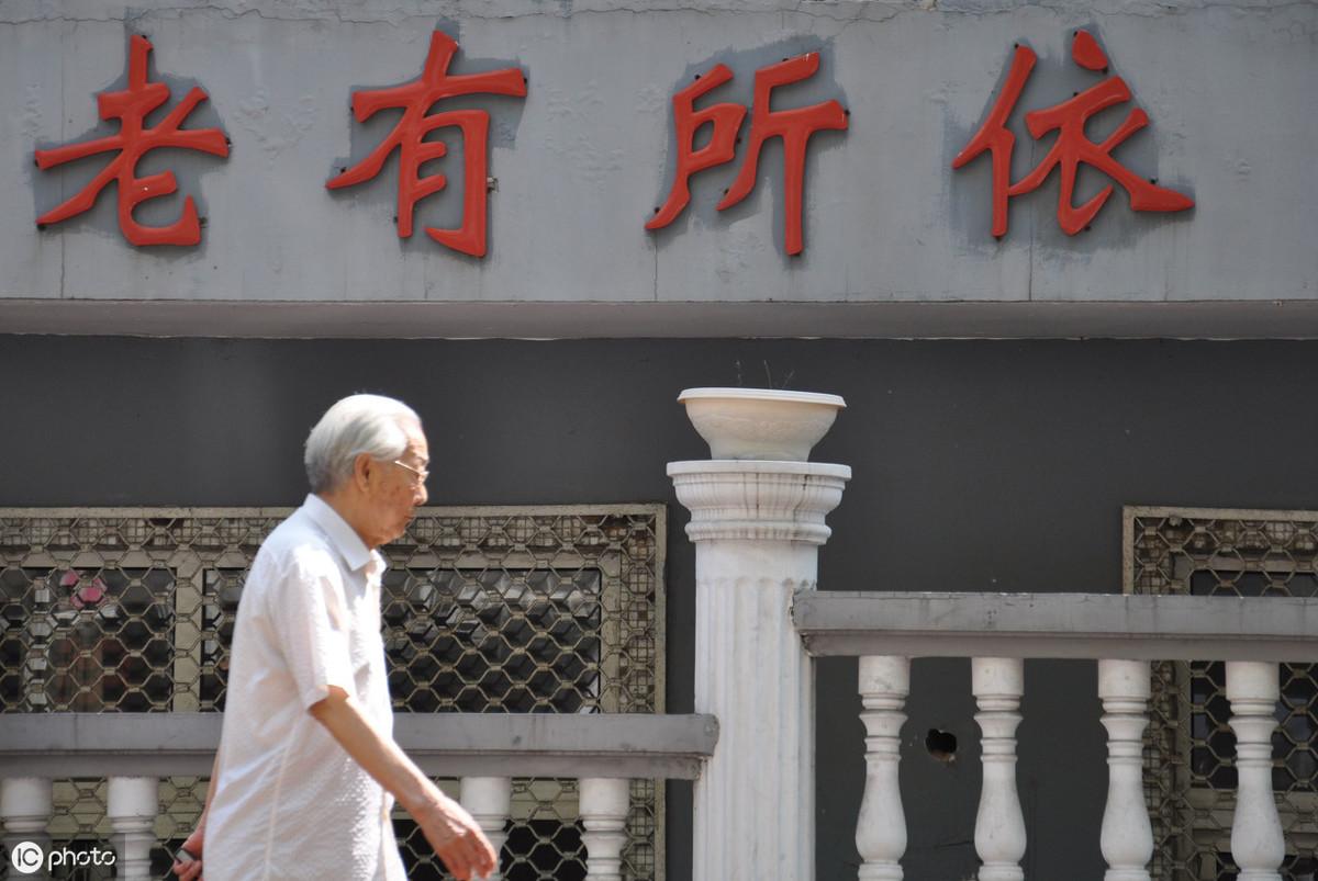 揭秘独特小巷宝藏，契税新规下的隐藏式特色小店探秘
