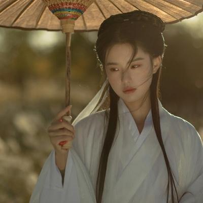 最新男生三字网名，蜕变自信的光辉闪耀