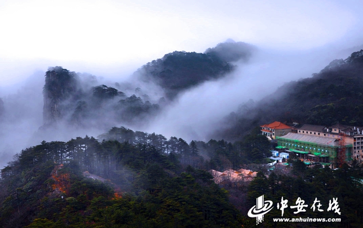 黄山最新新闻，自然美景与旅游发展观点碰撞的探讨