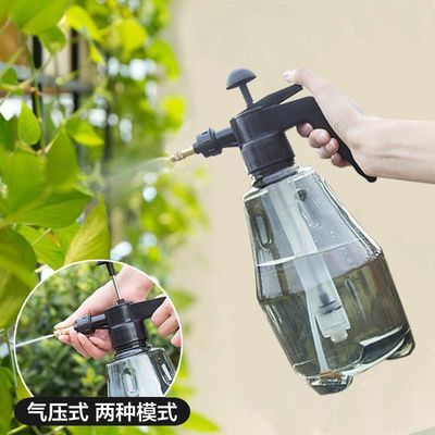 最新式小型喷雾器，革新与应用并行的双刃剑