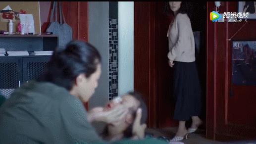母亲受辱事件最新进展，温馨转折出现