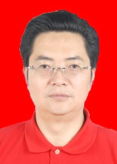 平南镇书记李志强，与自然美景的邂逅与内心平和之旅
