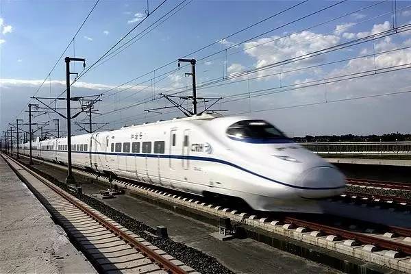 邻水高铁2025最新动态揭秘，小巷中的独特风味探秘
