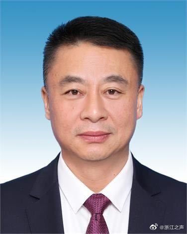 浙江省官员引领科技革新，高科技产品重塑未来生活新篇章