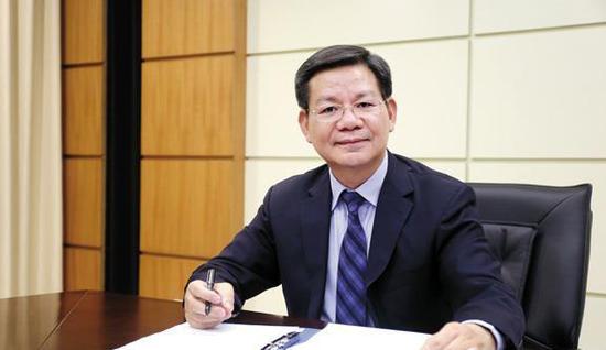 何学文争官事件聚焦，最新消息与要点解析
