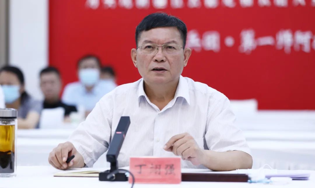 2025丁翊强最新消息，科技重塑未来，生活触手可及的新时代