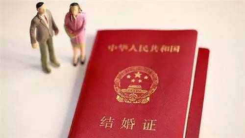 最新婚姻法结婚年龄探索，心灵之旅，寻找平和与宁静的旅程