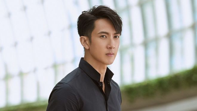 吴尊最新科技产品介绍，引领未来的智能之选