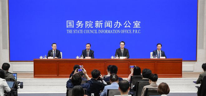 政府改革引领巷弄深处特色小店开启新篇章