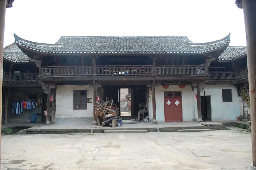 最新门楼头设计趋势，塑造现代家居新风尚的建造与打造