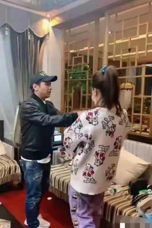 宋小宝最新动态揭秘，科技新品引领智能生活新纪元！
