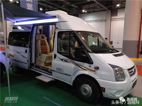 全顺房车最新款，现代露营生活的理想选择探索