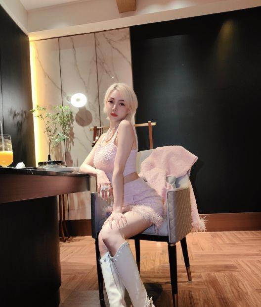 郭美美最新行迹，与自然美景的邂逅，踏寻内心平和之旅